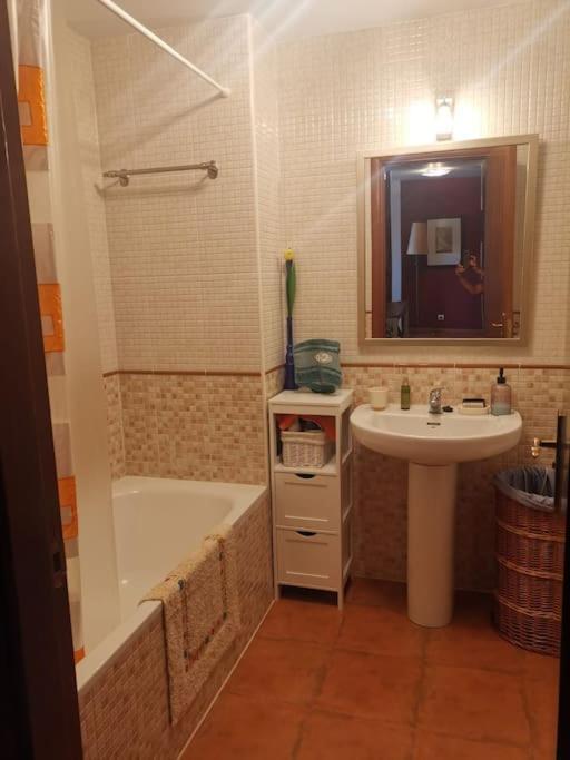 Estancia Con Jardin Entre Golf Y Monte - Cerca Logrono Sojuela Dış mekan fotoğraf